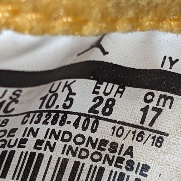 Kids Air Jordan Laney Retro 5 V GS Shoes - Picture 7 of 8